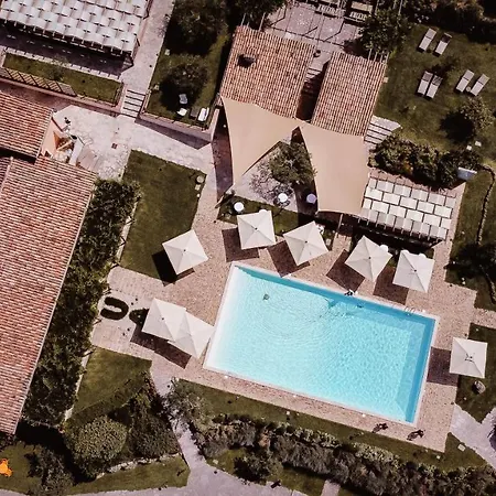 Antico Casale Urbani Country house *