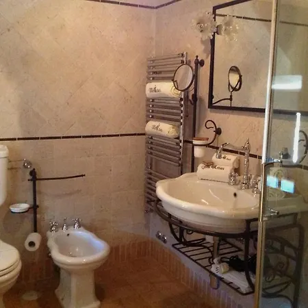 Antico Casale Urbani Séjour à la campagne Scheggino