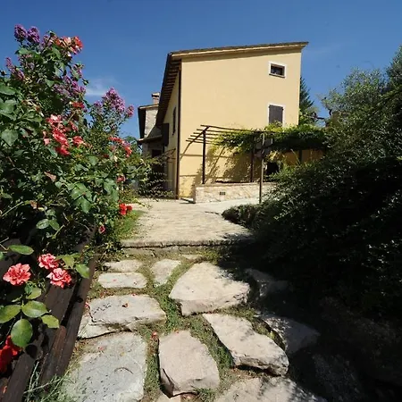 Летний дом Antico Casale Urbani