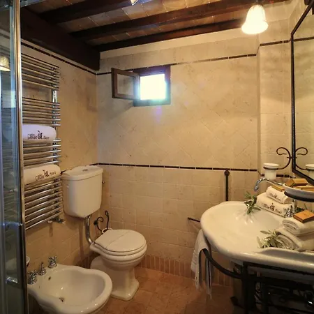 Antico Casale Urbani * Scheggino